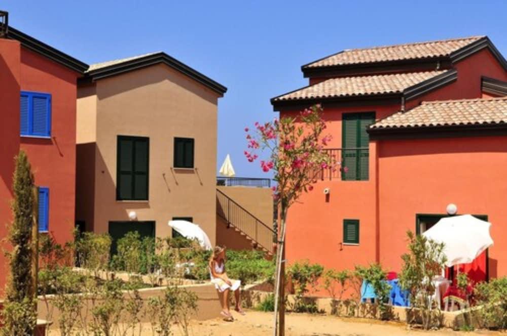 Les Terrasses de Lozari