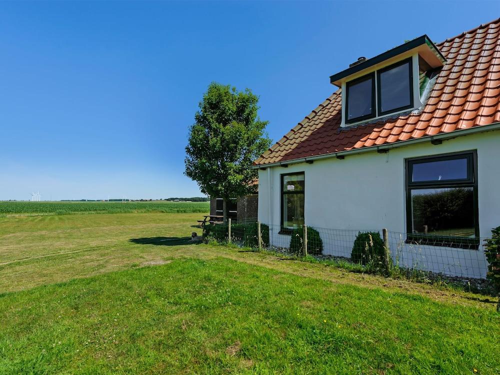 Cozy Holiday Home in Laaksum Near the Lake