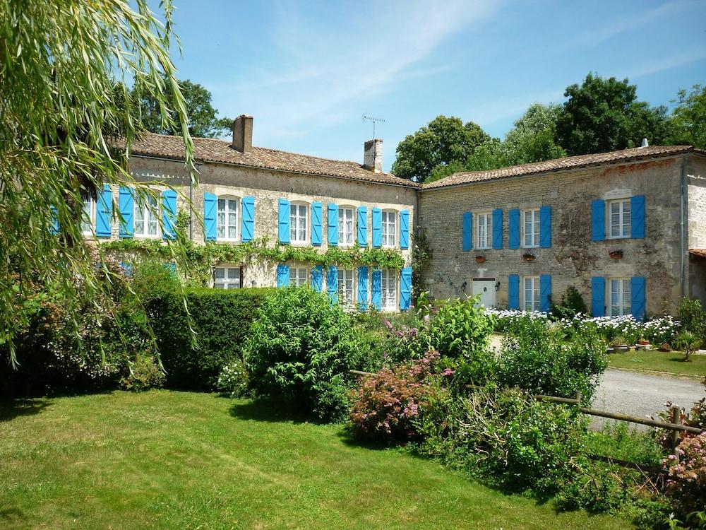 Le Logis de Faugerit Featured Image