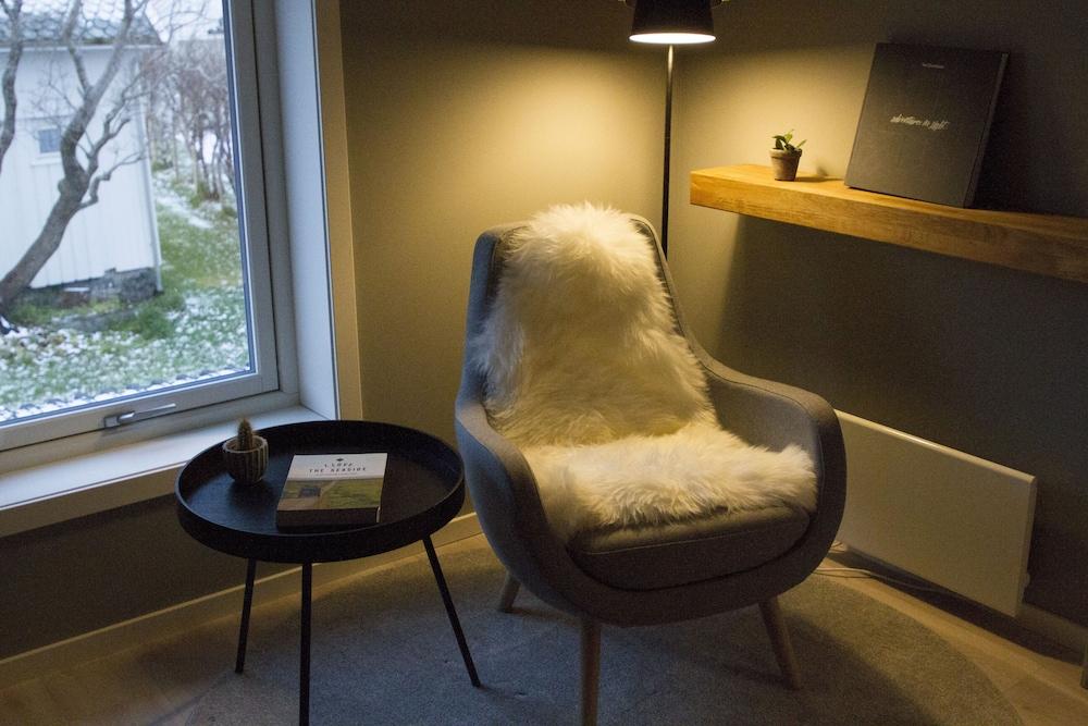 Unstad Arctic Surf Interior Detail