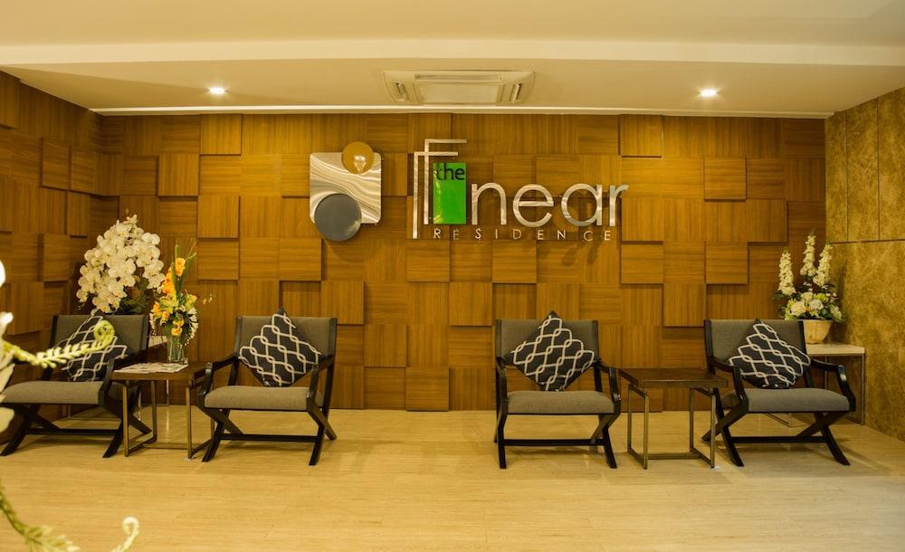 The Near Residence - Sriracha Lobby Sitting Area