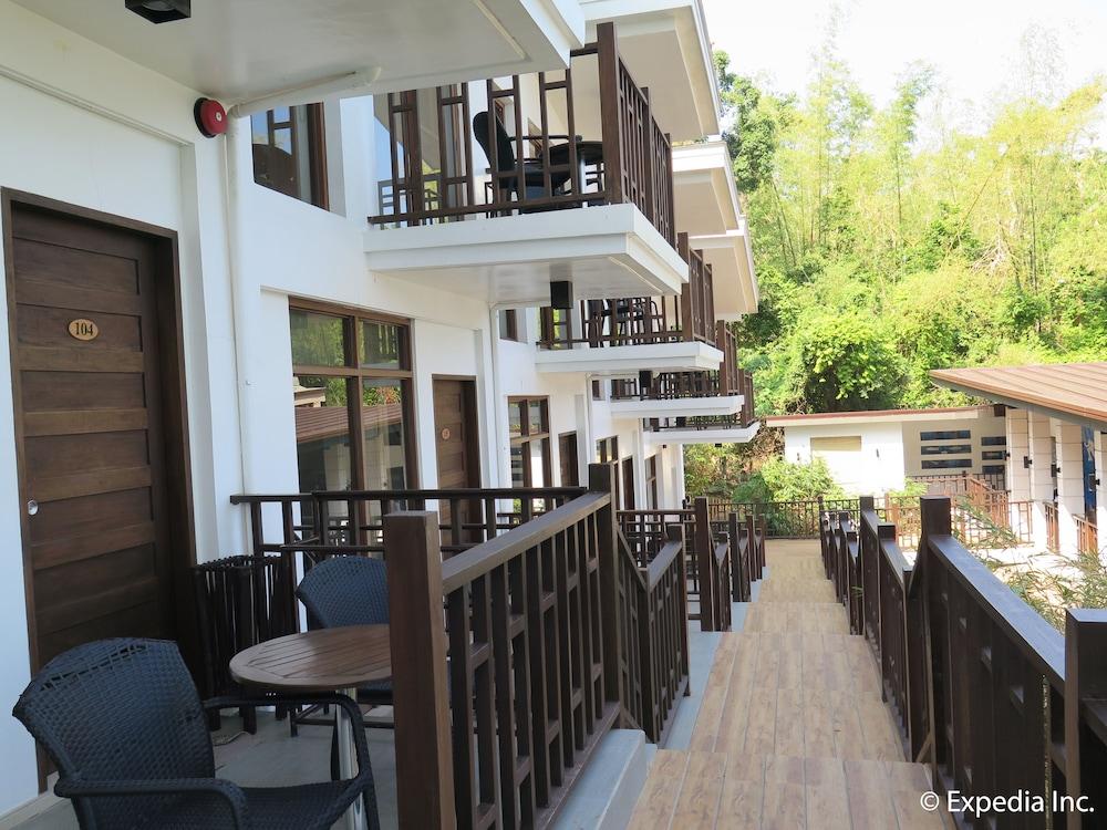 Aiyanar Beach and Dive Resort Exterior