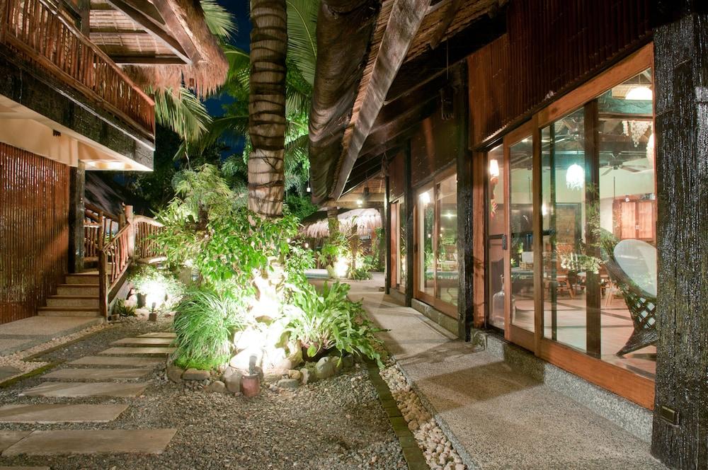 Nabulao Beach and Dive Resort Exterior
