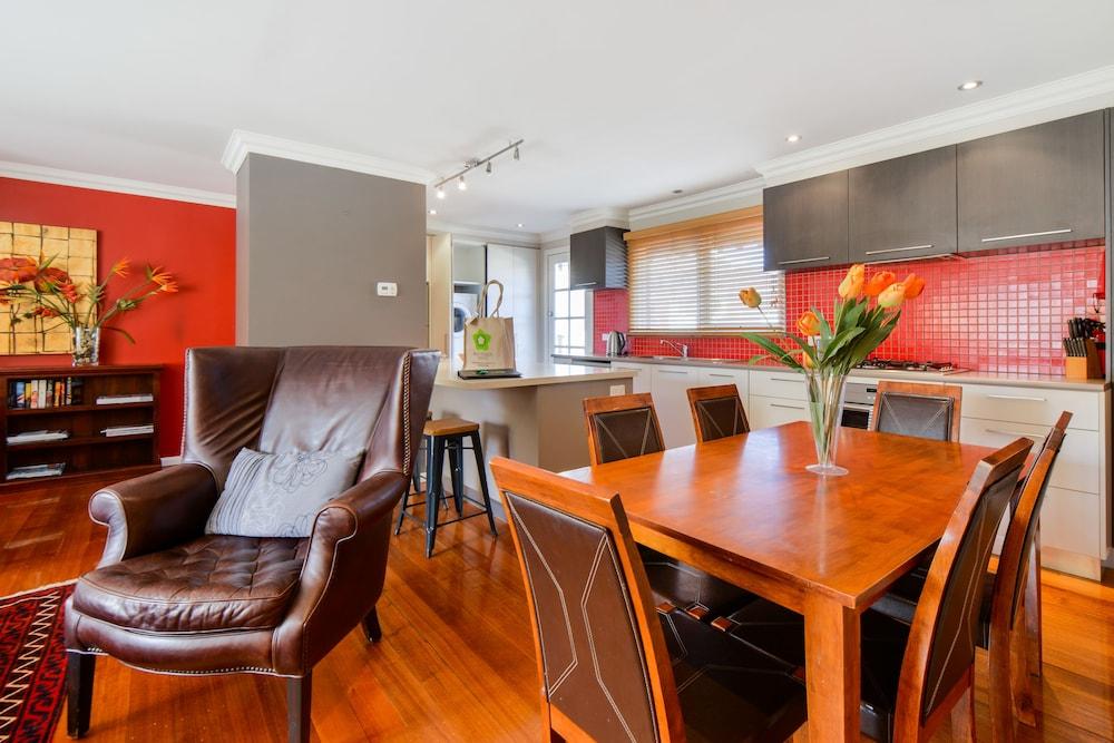 BOUTIQUE STAYS - Sandy Haven C