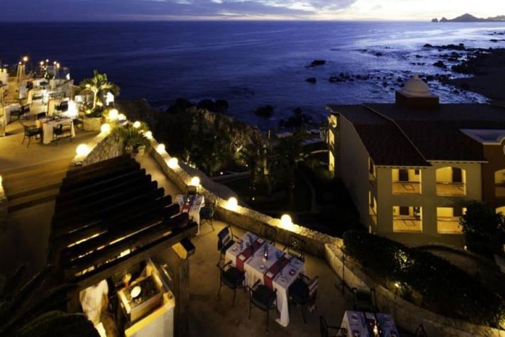 ألتيميت فاميلي تو بد روم سويت آت كابو سان لوكاس منظر من الجو