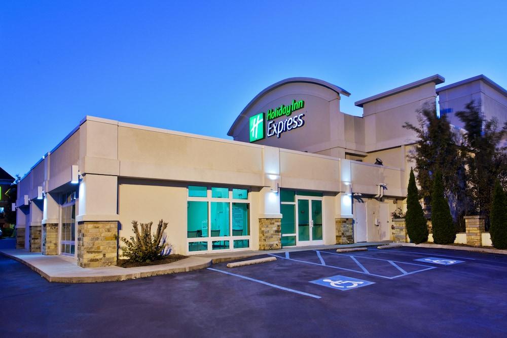 Holiday Inn Express Dalton