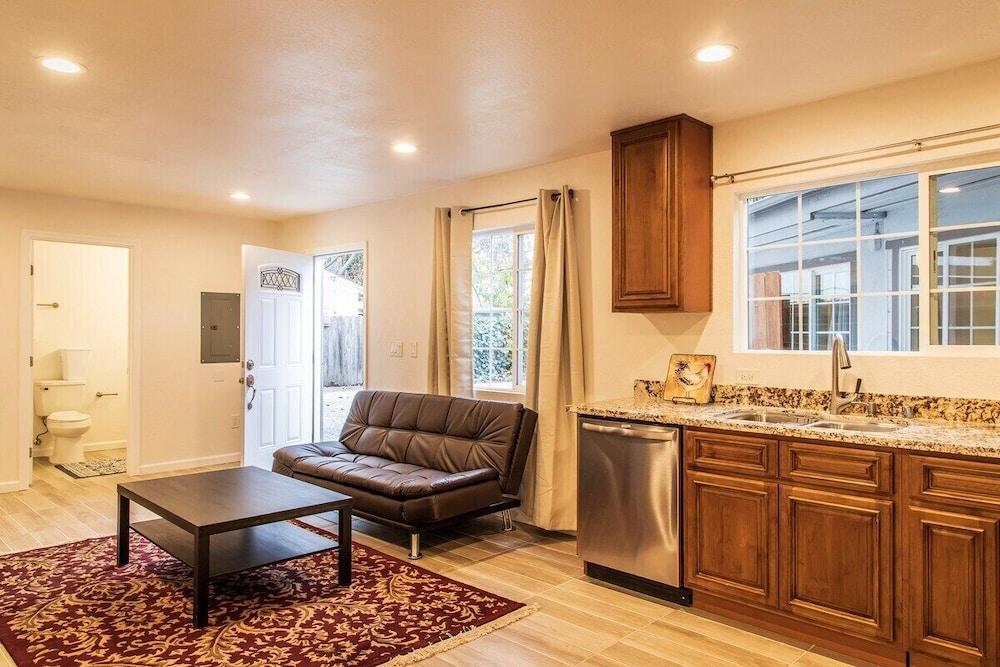 Spacious Four Bedroom In Concord