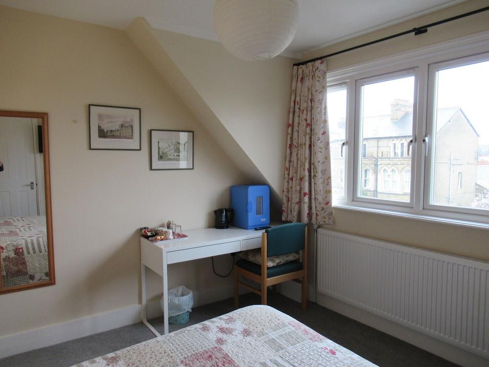 Acorn Guest House Interior