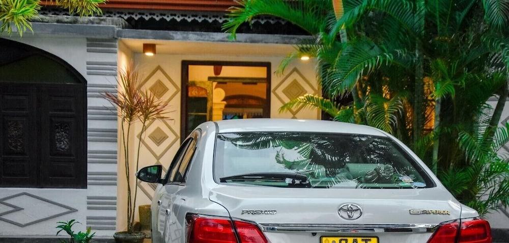 Oriental Rest Hikkaduwa Exterior