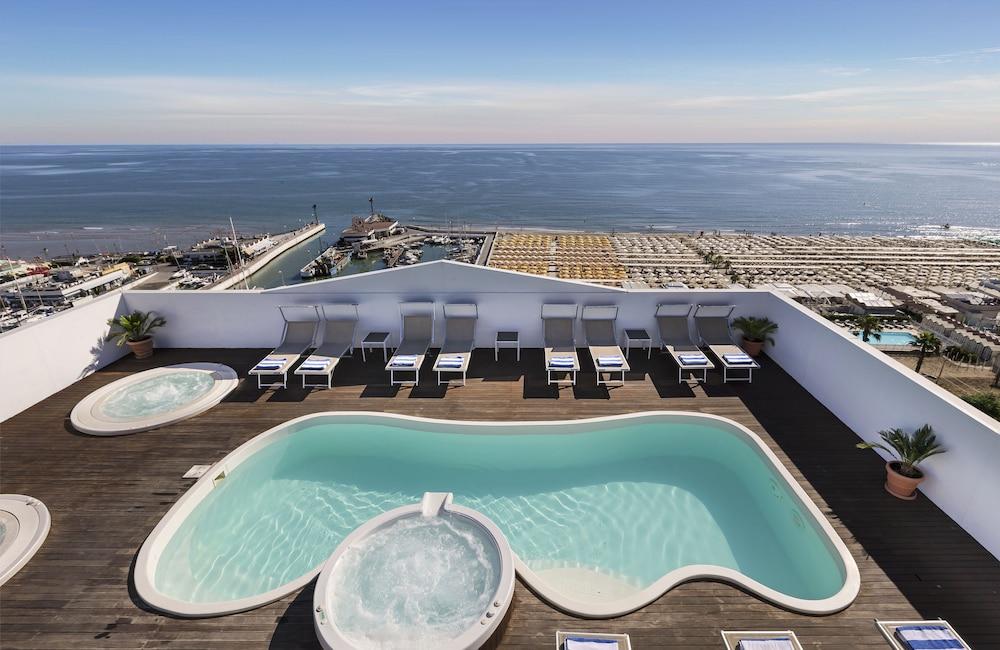 Hotel Nautico