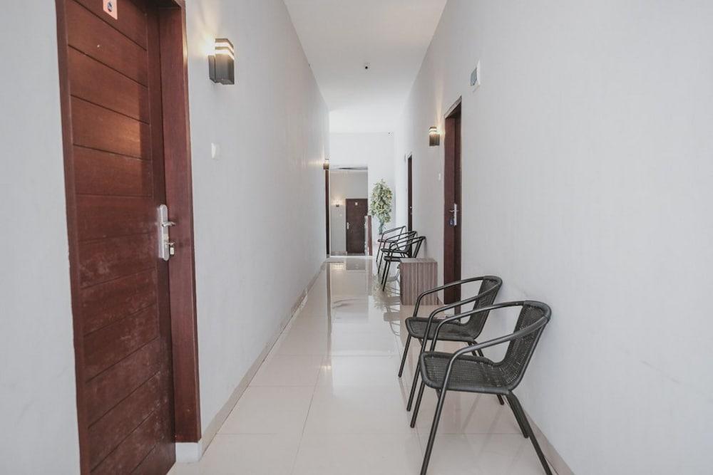 RedDoorz @ Jamin Ginting Medan Interior