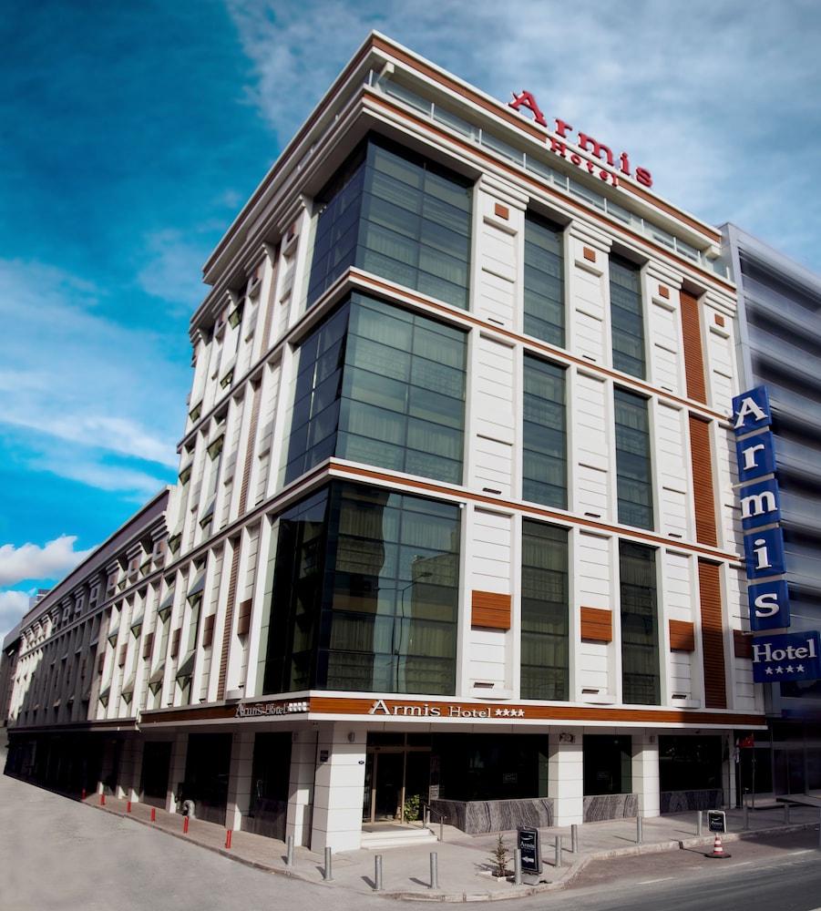 Armis Hotel