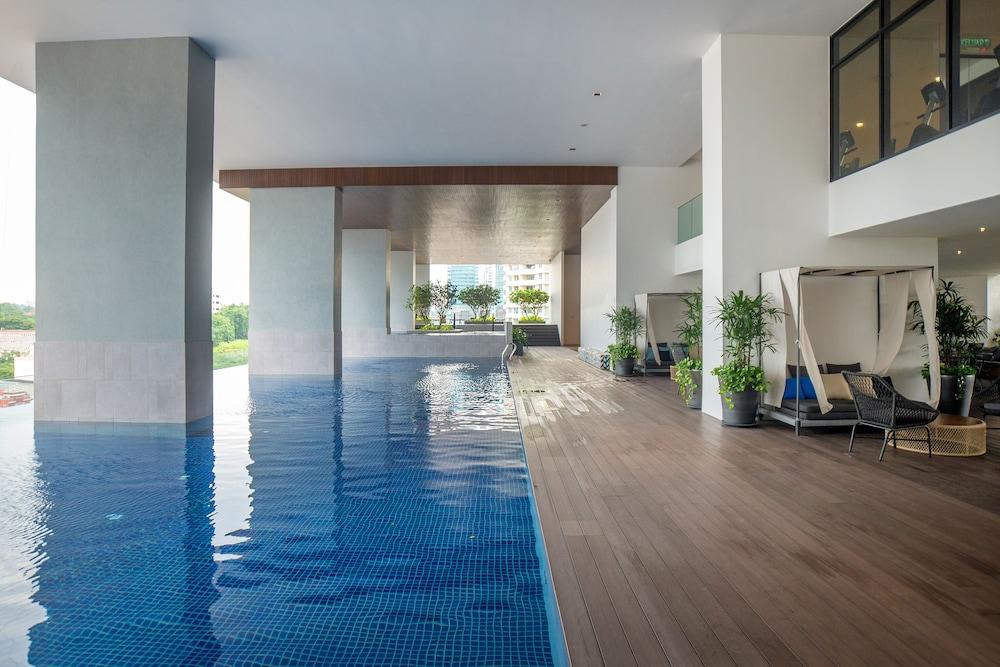 The Establishment Bangsar by Cobnb Indoor Pool