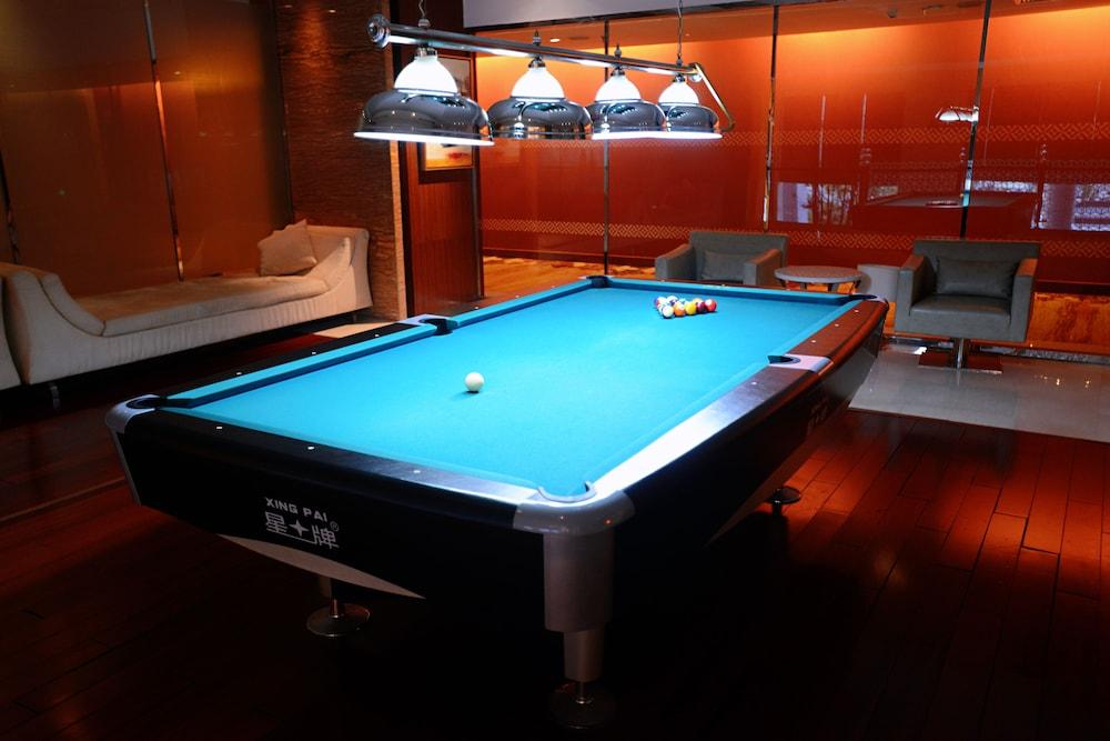 Four Points by Sheraton Taicang Billiards