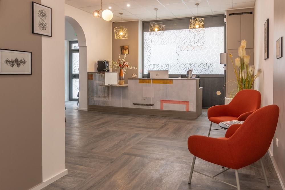 L'Alcôve Hôtel Reception