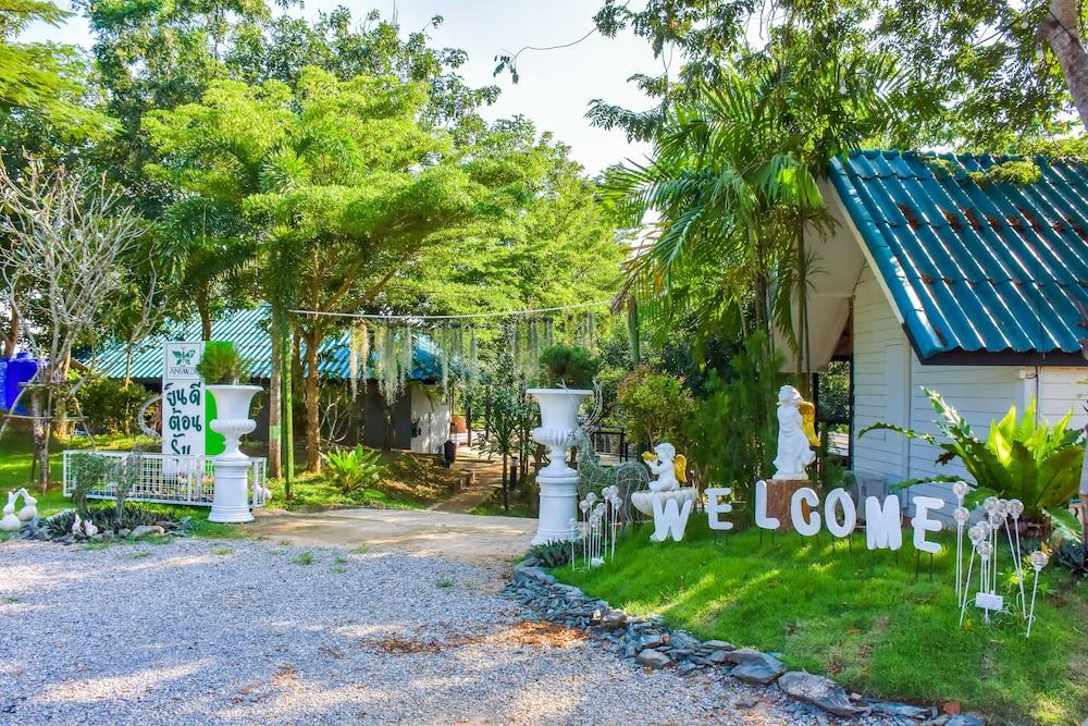 Nana River Kaeng Krachan Exterior
