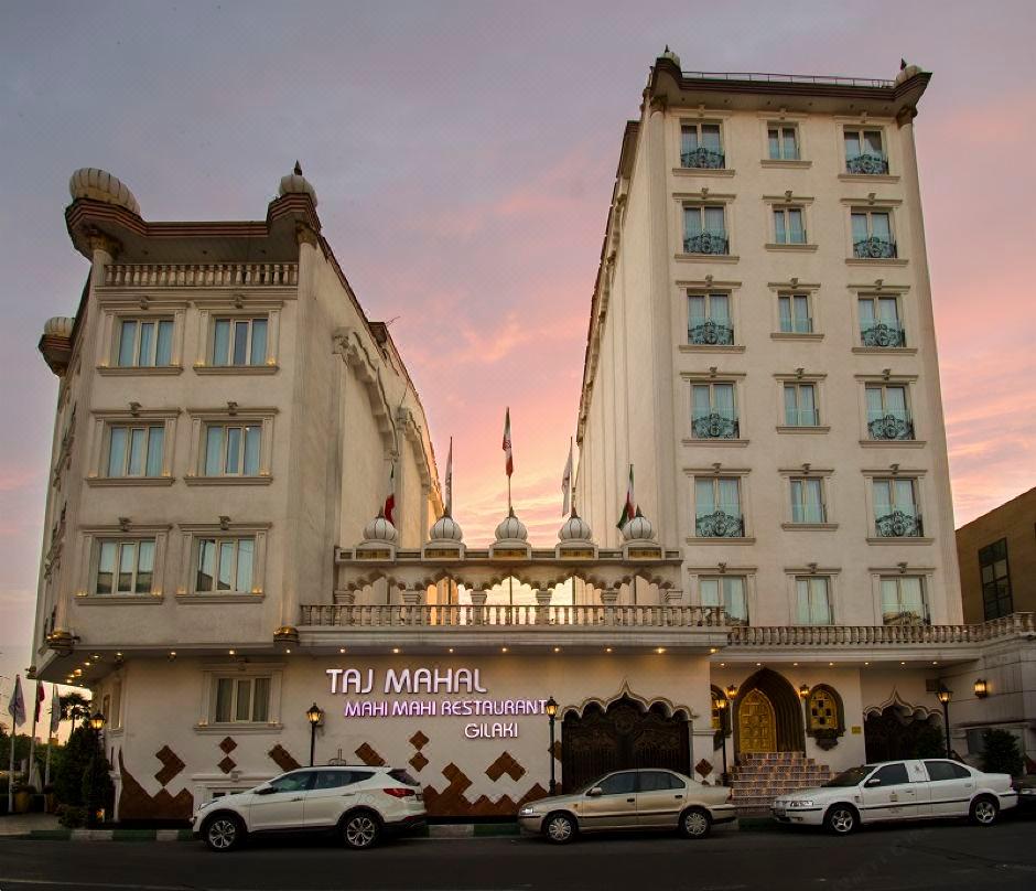 Taj Mahal Hotel