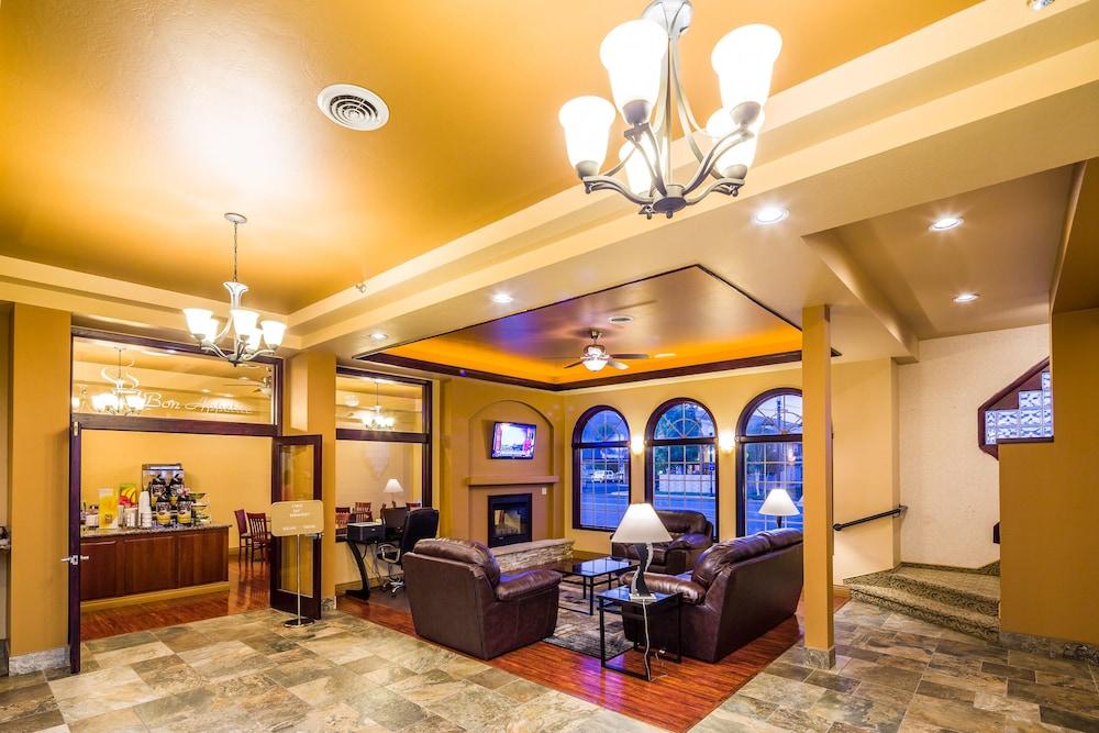 كواليتي إن نير ويستيرن ستايت كولورادو يونيفيرسيتي الردهة