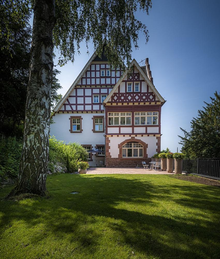 Blumeins - Das Refugium Exterior
