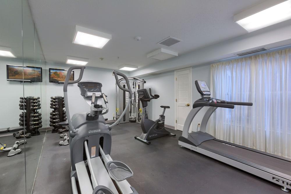 Residences at Daniel Webster Fitness Facility