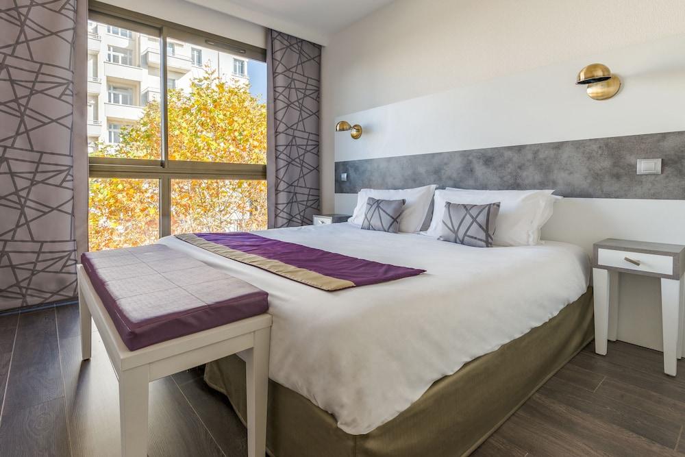 Lagrange Apart'HOTEL Lyon Lumière Room