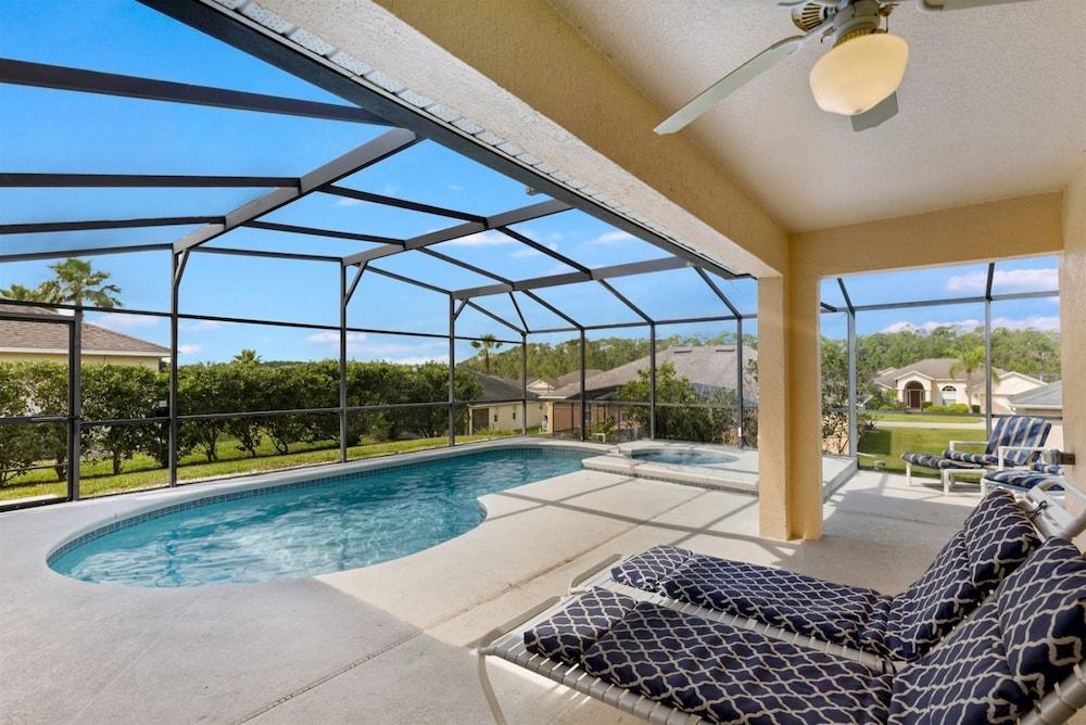 Stunning 4 bed Villa With South Facing Pool and spa With no Immediate Rear Neighbours - 376 Featured Image