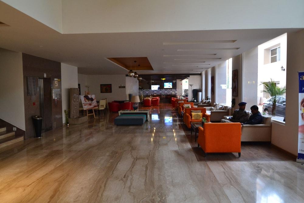 Indraprastha Spa Resort Lobby