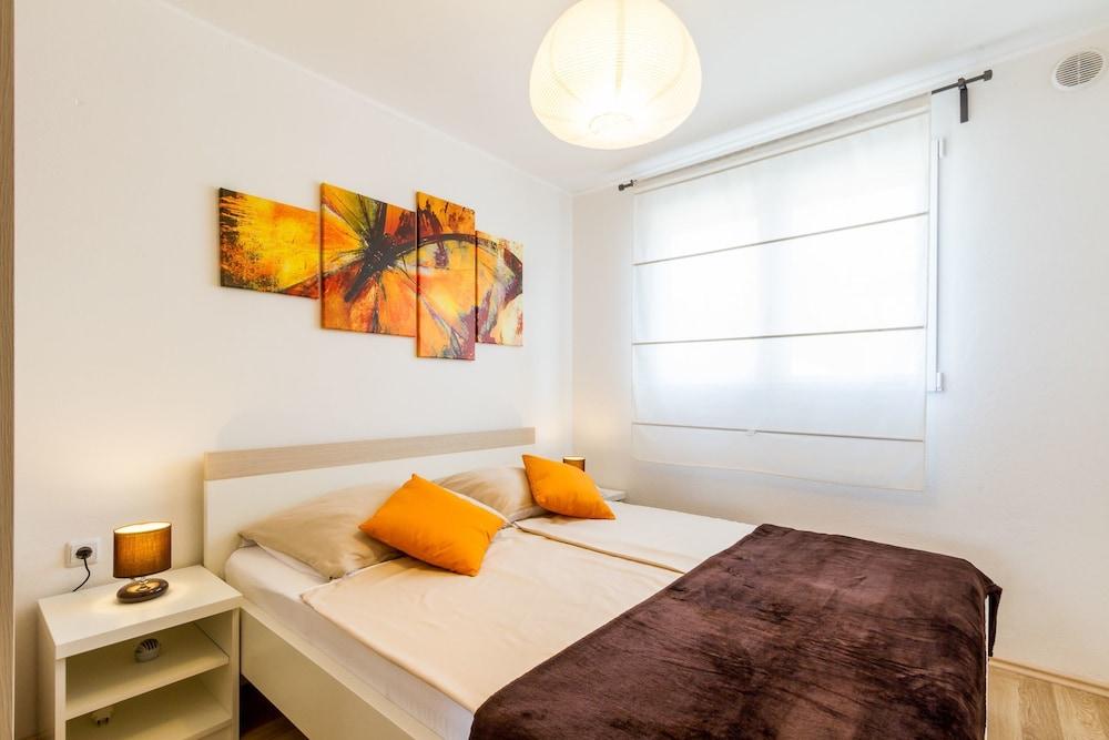 Apartments Bregovec Maslenica