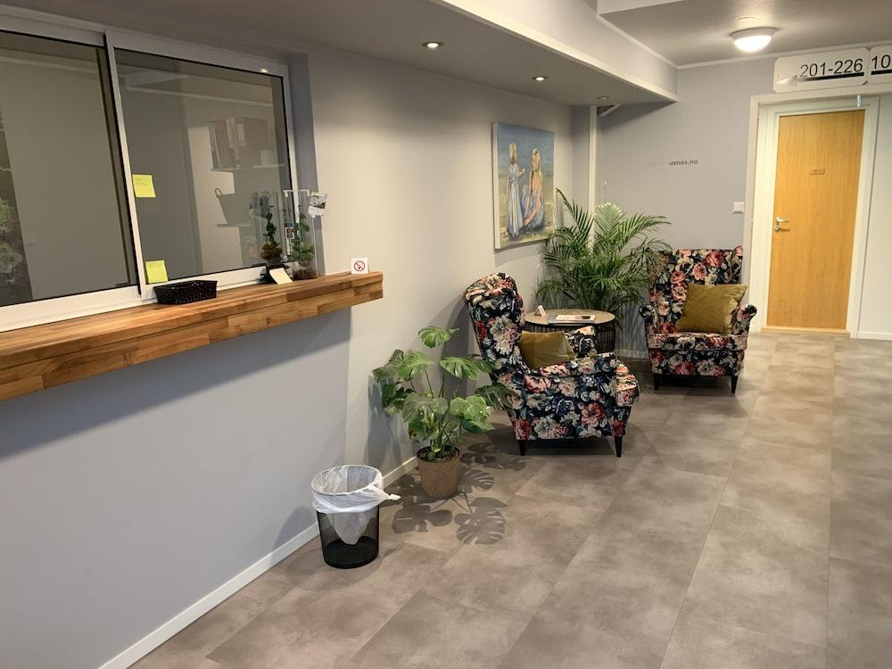 Husnes Sentrum Hotell Reception