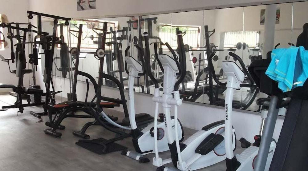 Résidence Hôtel la Marsu Sports Facility
