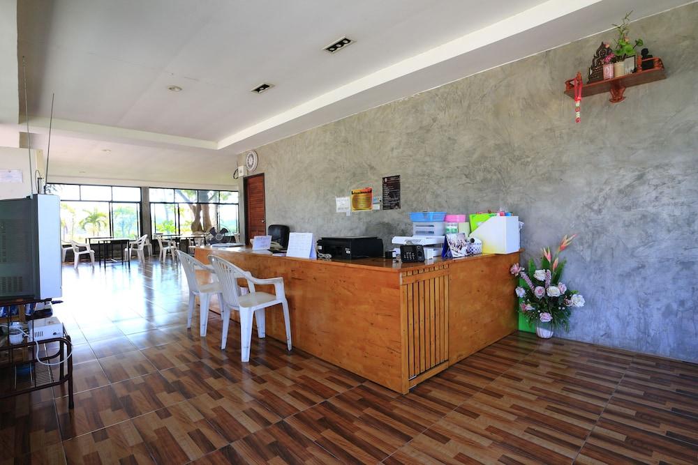 View Doi Resort Reception