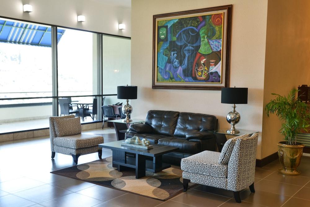 Hotel Plaza Juan Carlos Lobby Sitting Area