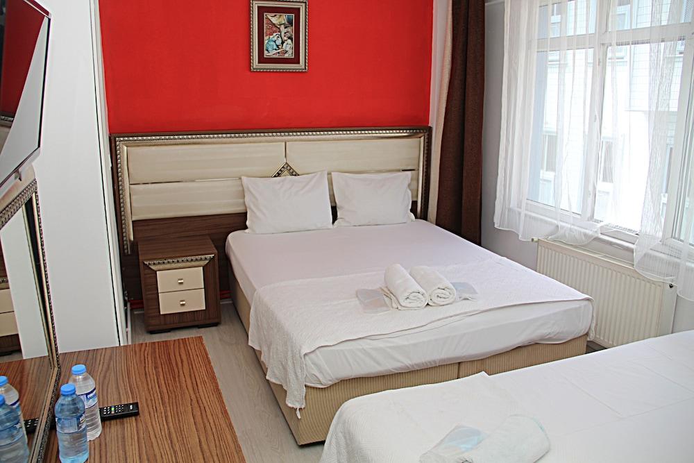 Sultanahmet Endless Hotel Room