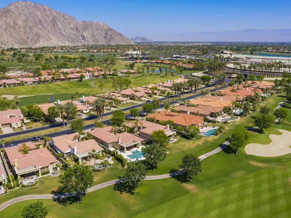 4BR PGA West Pool Home by ELVR - 56600 Aerial View