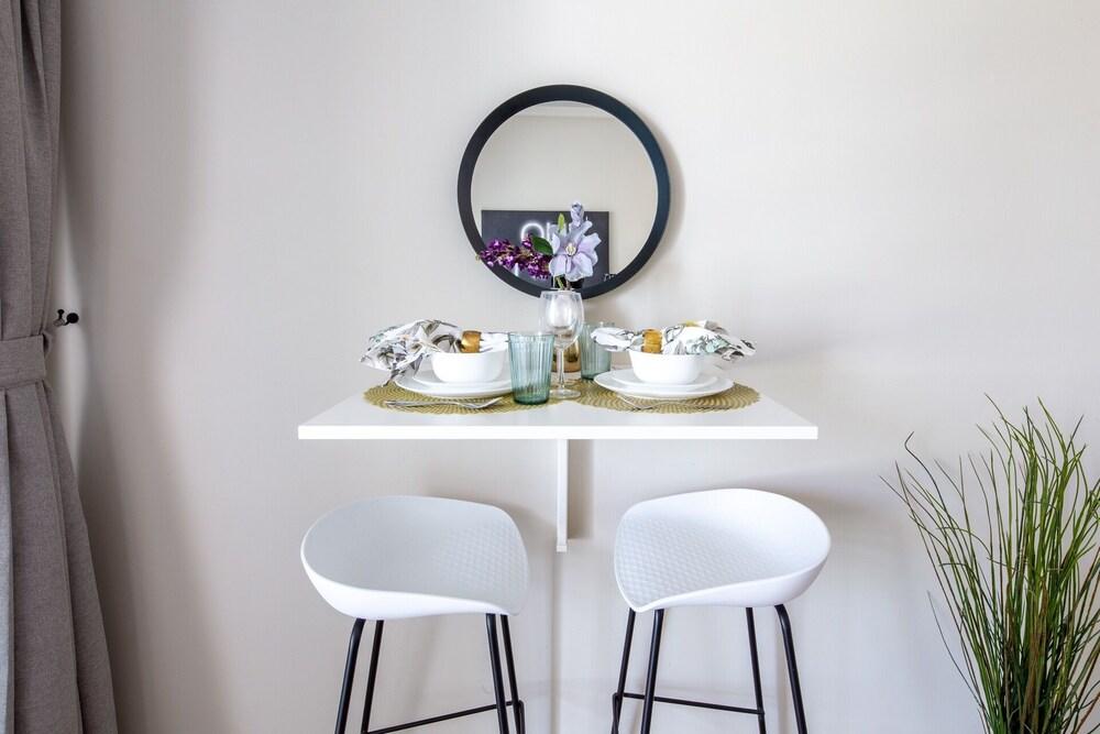 Neat And Gorgeous Studio Apartment In JLT Interior