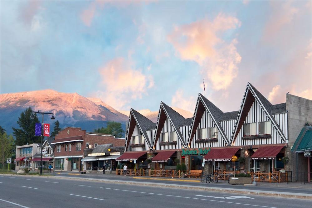 Astoria Hotel