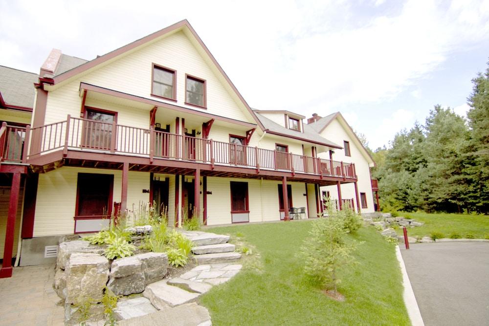 Suites de la Gare by Location ADP Tremblant Featured Image