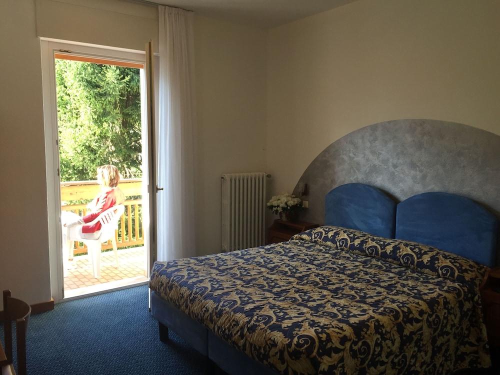 Albergo Gilda Room