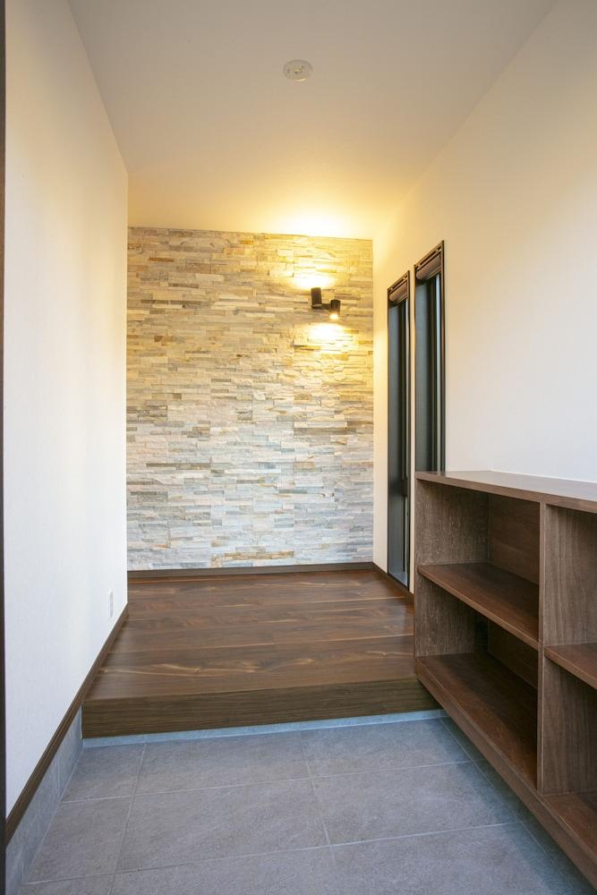 Setsu Interior Entrance