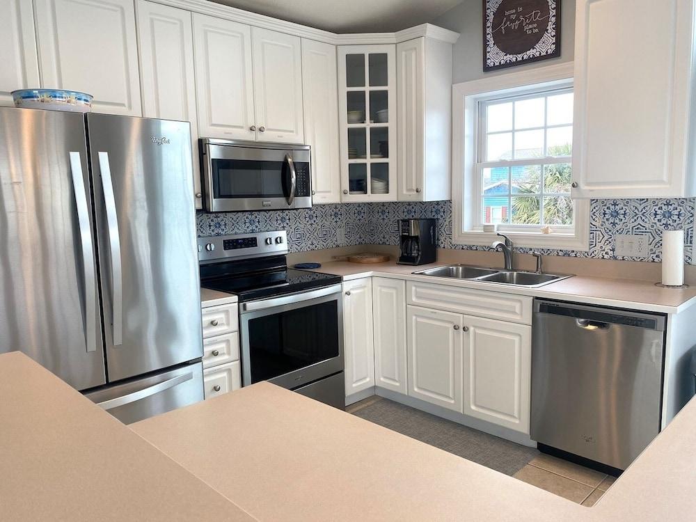 Half and Half - 4 Br Home Others