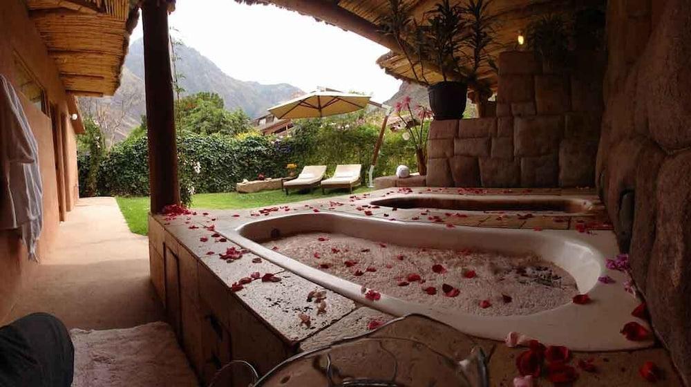 Pisac Inn Outdoor Spa Tub