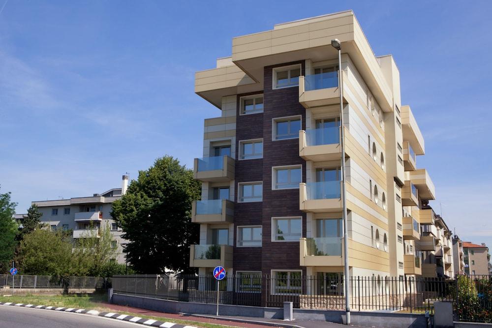 Residence Le Querce Featured Image