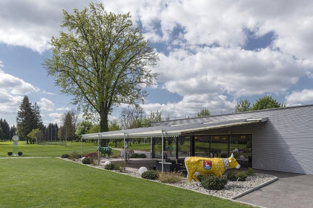 Aparthotel-aarau-WEST Swiss Quality Exterior