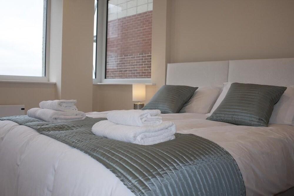 St Peters View Room