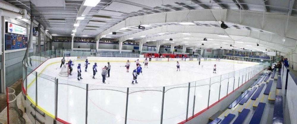 Riverside Inn Sports Facility