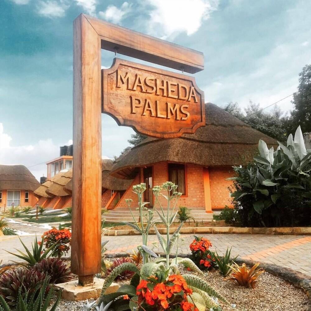 Masheda Palms Exterior