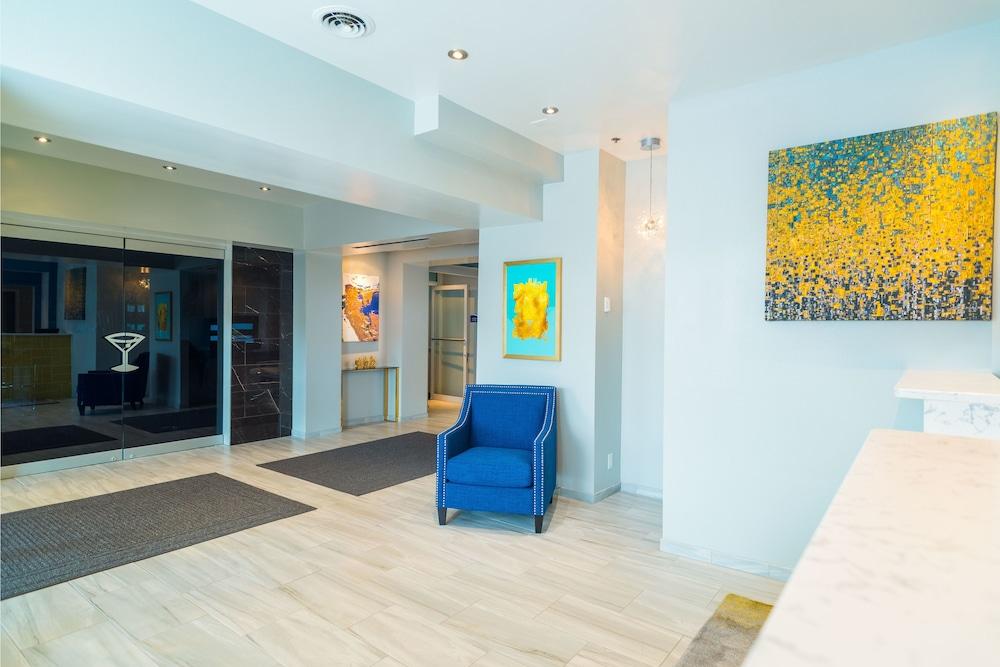 Studio Z, an Ascend Collection Hotel Interior Entrance
