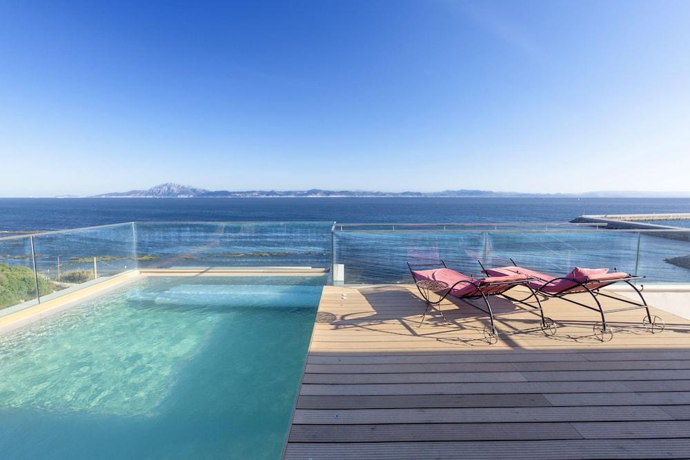 لا ريزيدنسيا تاريفا