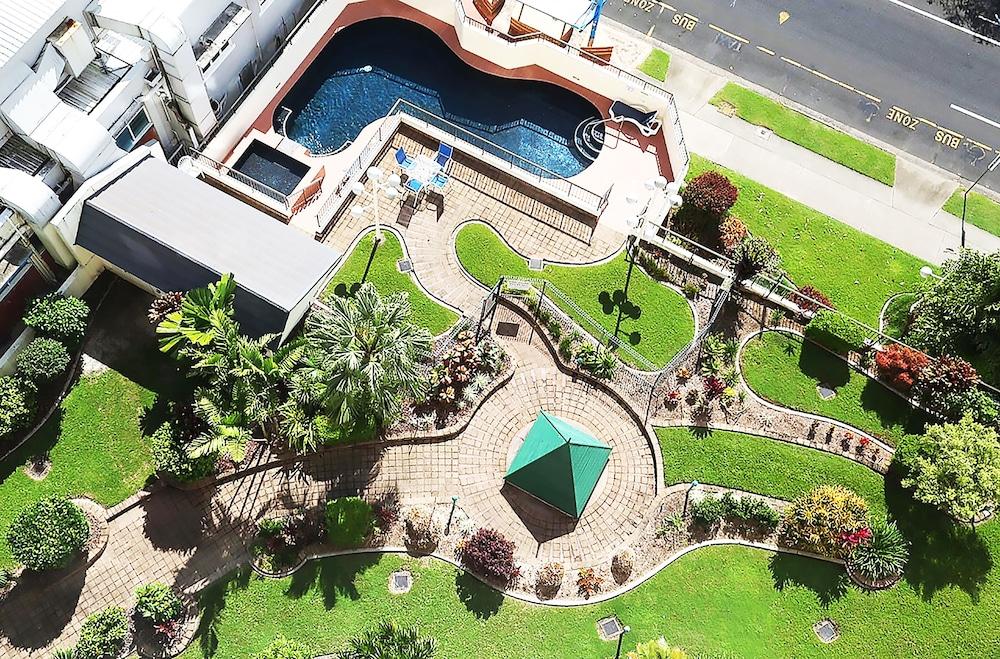Cairns Aquarius Spa