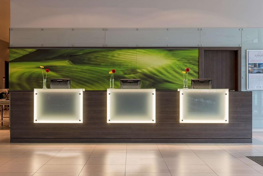Park Inn by Radisson Linz Reception